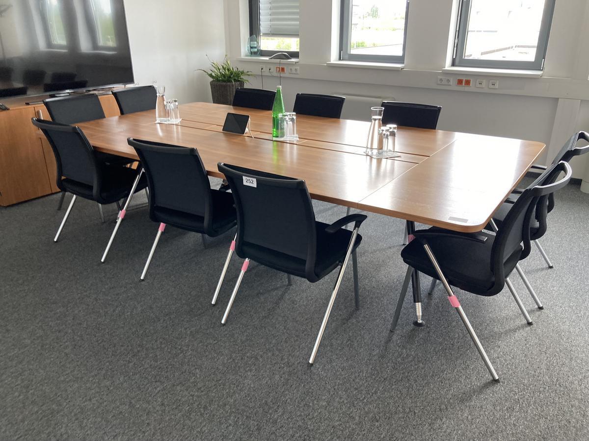 Konferenztisch, 4teilig, Maße: ca. 280 x 160 cm, Maße: ca. 300 x 160 cm